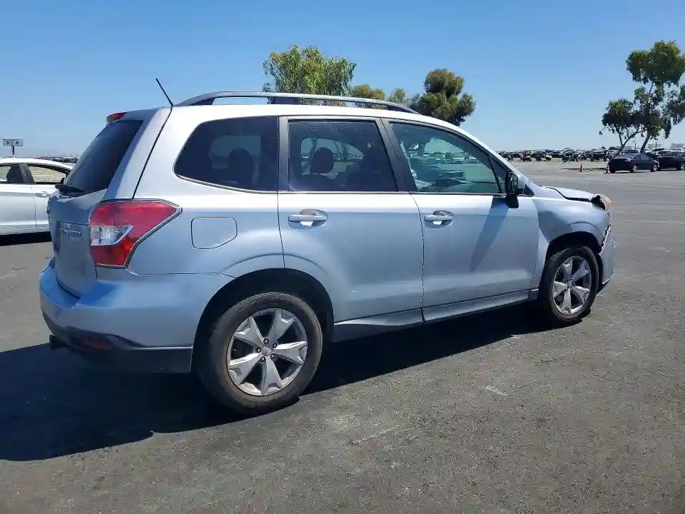 JF2SJAGC5FH810540 2015 SUBARU FORESTER-2