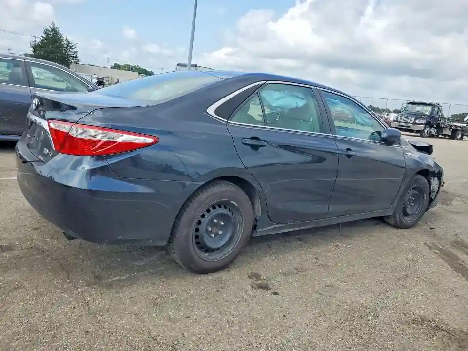 4T1BD1FK9HU215694 2017 TOYOTA CAMRY SOLA-2