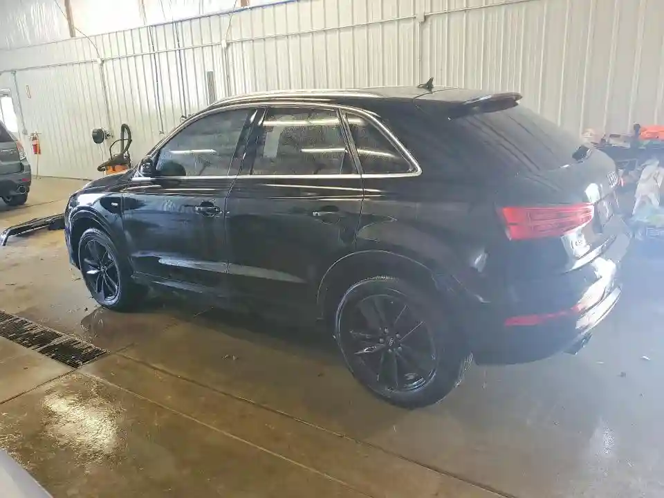 WA1JCCFS3JR020613 2018 AUDI Q3-1