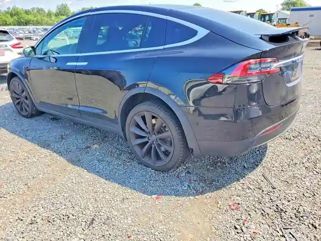 5YJXCDE28JF099953 2018 TESLA MODEL X-1