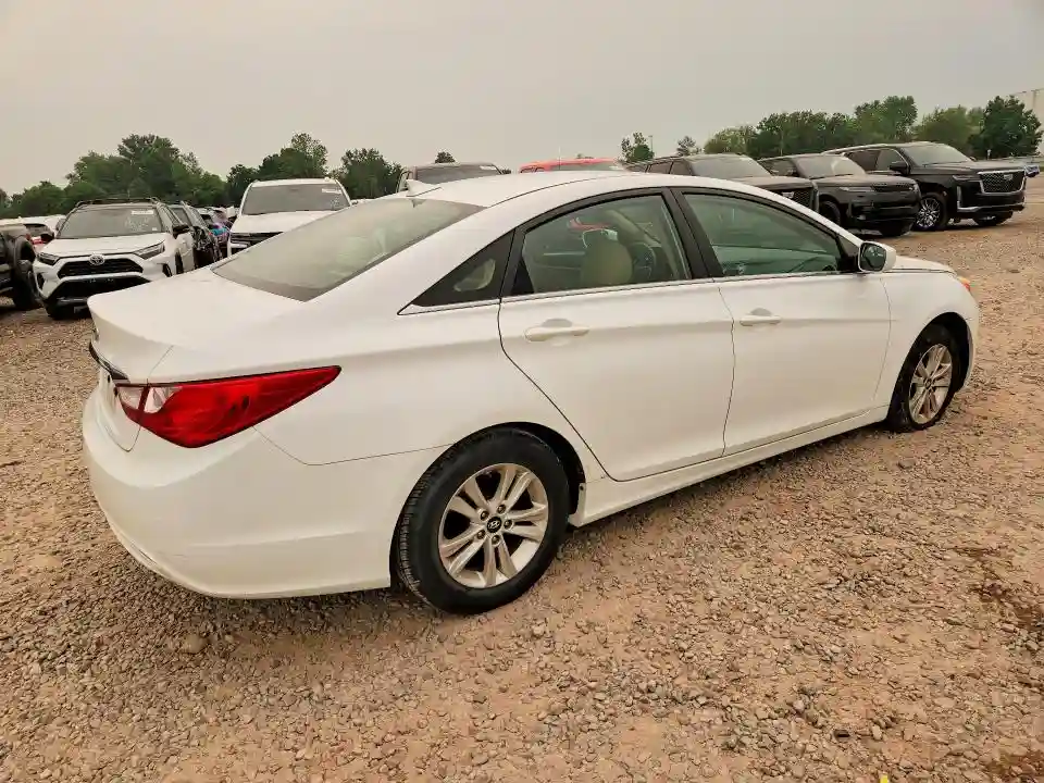 5NPEB4ACXDH756055 2013 HYUNDAI SONATA-2