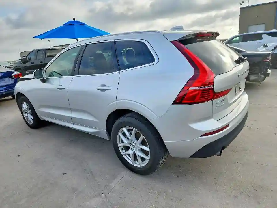 YV4102DK0M1778582 2021 VOLVO XC60-1