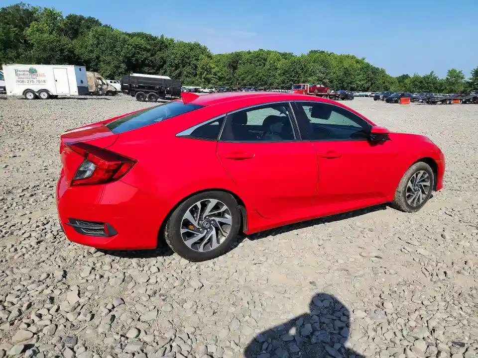 2HGFC2F74JH539897 2018 HONDA CIVIC-2