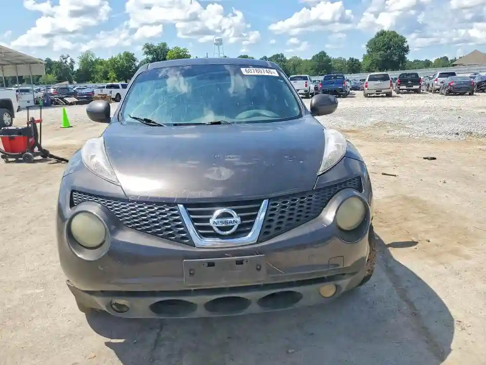 JN8AF5MR4BT006740 2011 NISSAN JUKE-4