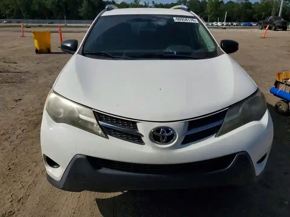 JTMZFREV3FJ028165 2015 TOYOTA RAV4-4