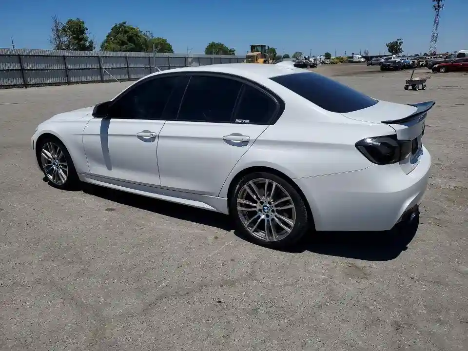 WBA3A9C57DF476560 2013 BMW 3 SERIES-1