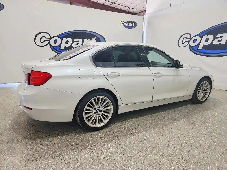 WBA3C1C51CF432192 2012 BMW 3 SERIES-2