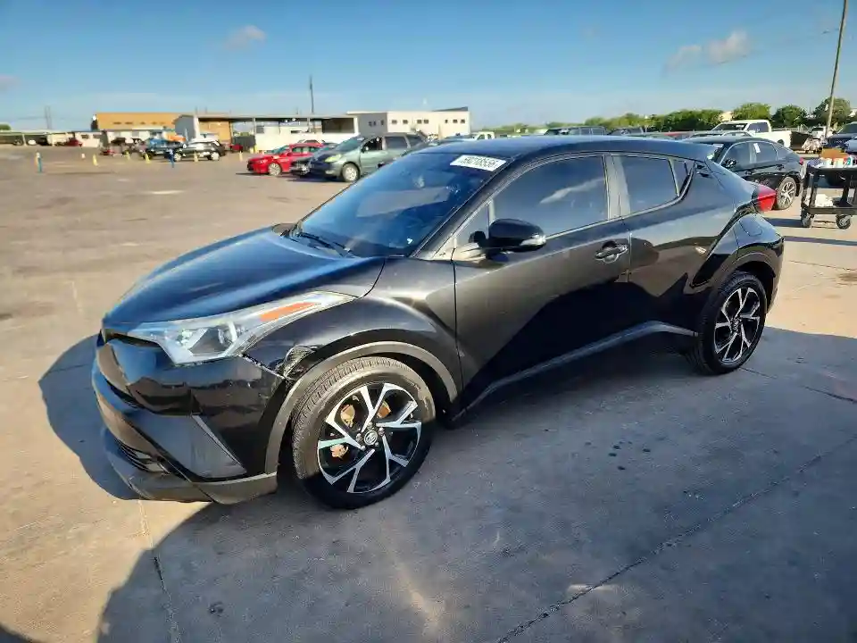 NMTKHMBX1JR015333 2018 TOYOTA C-HR-0