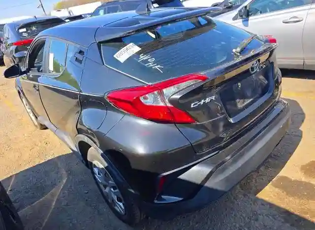 NMTKHMBX2KR068673 2019 TOYOTA C-HR-2