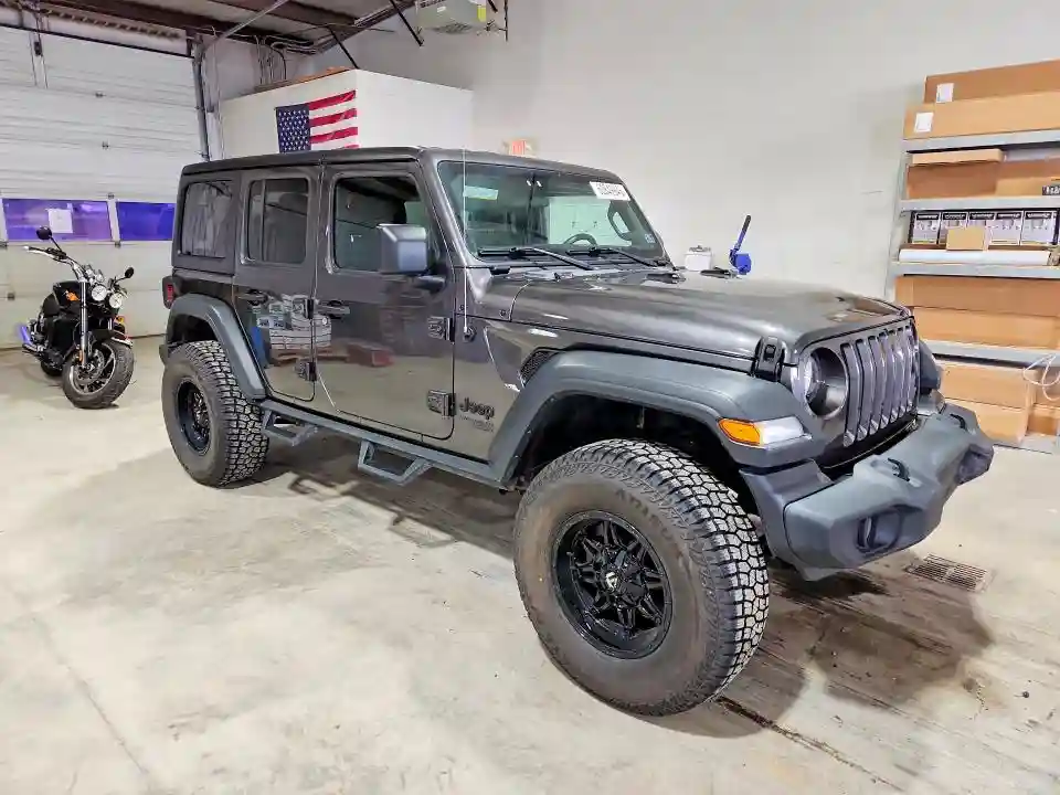 1C4HJXDGXMW815065 2021 JEEP WRANGLER-3