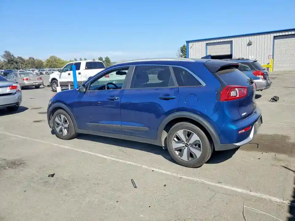 KNDCC3LC8J5161762 2018 KIA NIRO-1