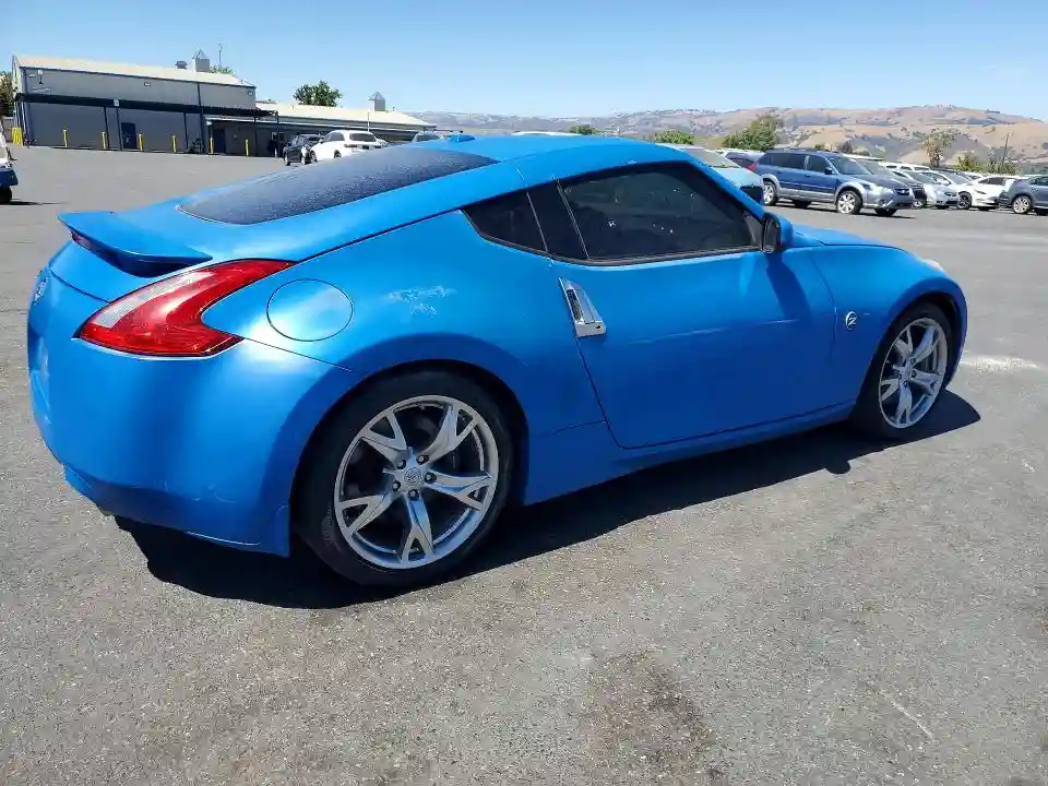 JN1AZ4EHXBM551762 2011 NISSAN 370Z-2