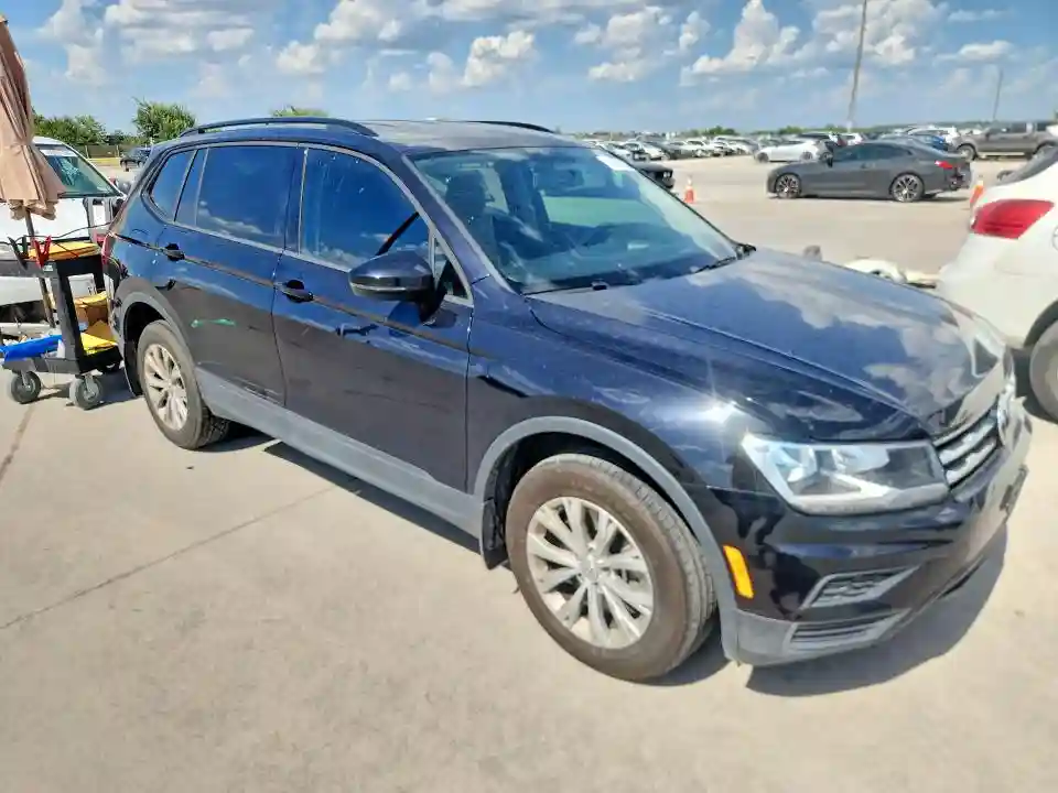 3VV1B7AX1LM052761 2020 VOLKSWAGEN TIGUAN-3