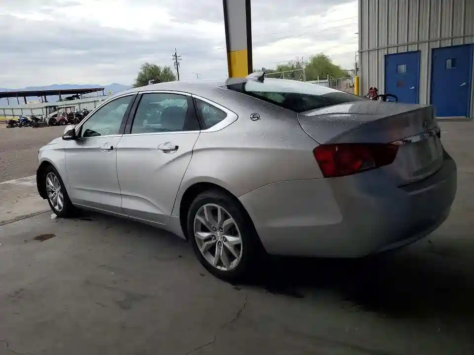 2G1105S32J9103882 2018 CHEVROLET IMPALA-1