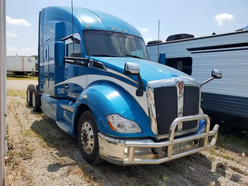 1XKYD49X4GJ499439 2016 KENWORTH ALL OTHER-3