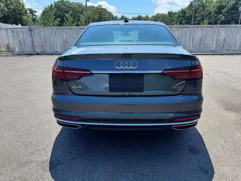 WAUDAAF49MA061648 2021 AUDI A4-5