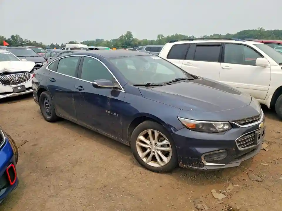 1G1ZD5ST9JF138210 2018 CHEVROLET MALIBU-3