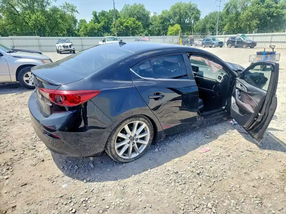 3MZBN1V79HM104076 2017 MAZDA 3-2
