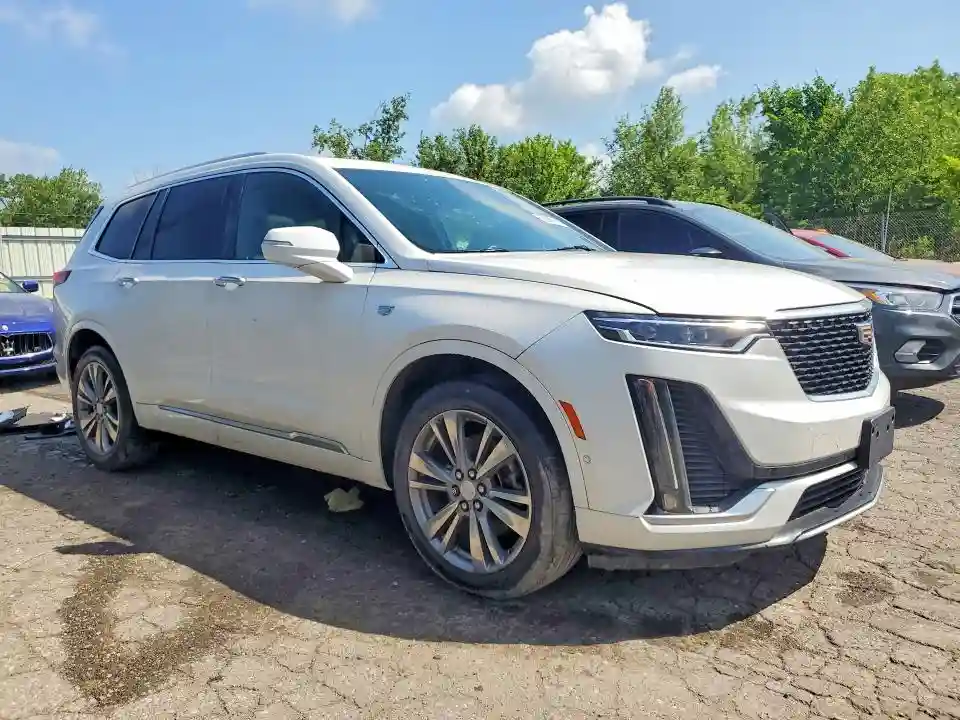 1GYKPDRS7NZ114056 2022 CADILLAC XT6-3