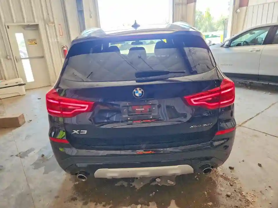 5UXTR9C52KLD90732 2019 BMW X3-5
