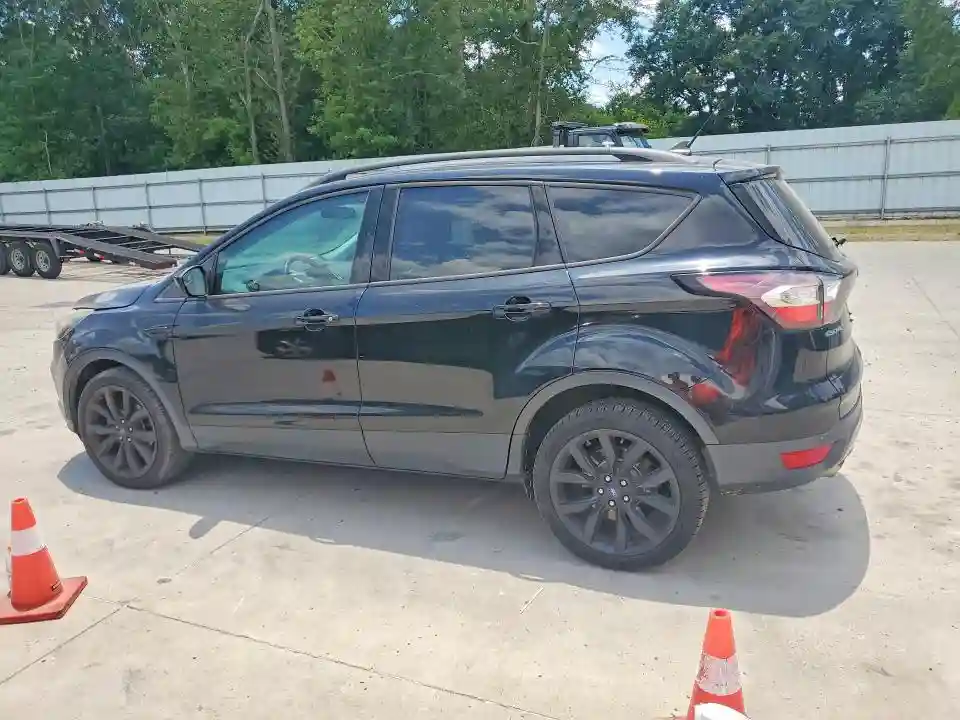 1FMCU0HD4JUC73179 2018 FORD ESCAPE-1