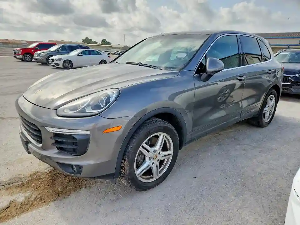 WP1AA2A24GLA03925 2016 PORSCHE CAYENNE-0