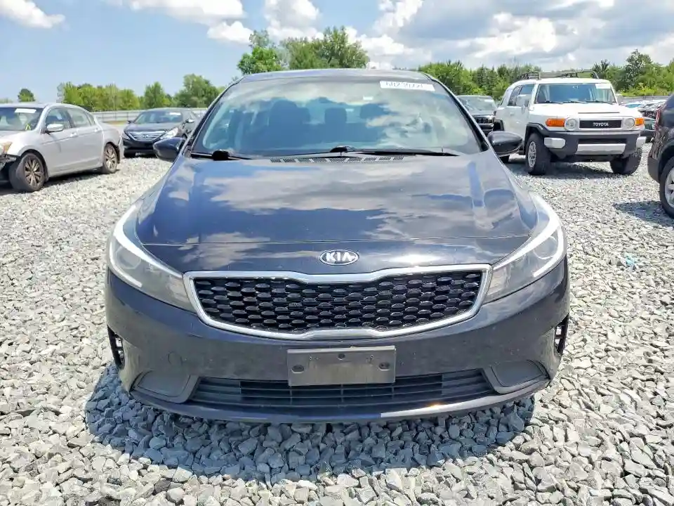 3KPFL4A74JE194822 2018 KIA FORTE-4