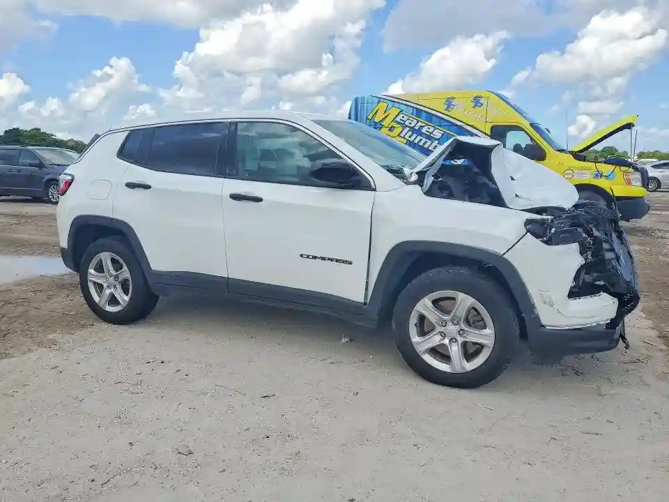 3C4NJDAN8PT507634 2023 JEEP COMPASS-3
