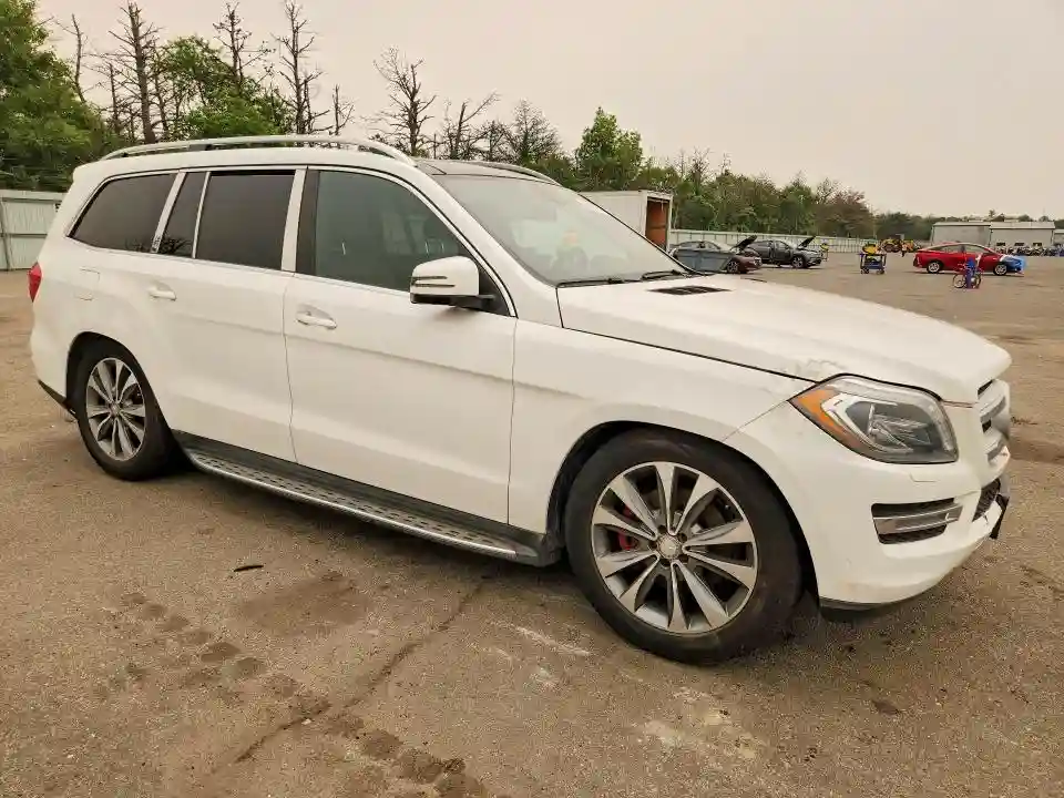 4JGDF6EE2FA462078 2015 MERCEDES-BENZ GL-CLASS-3