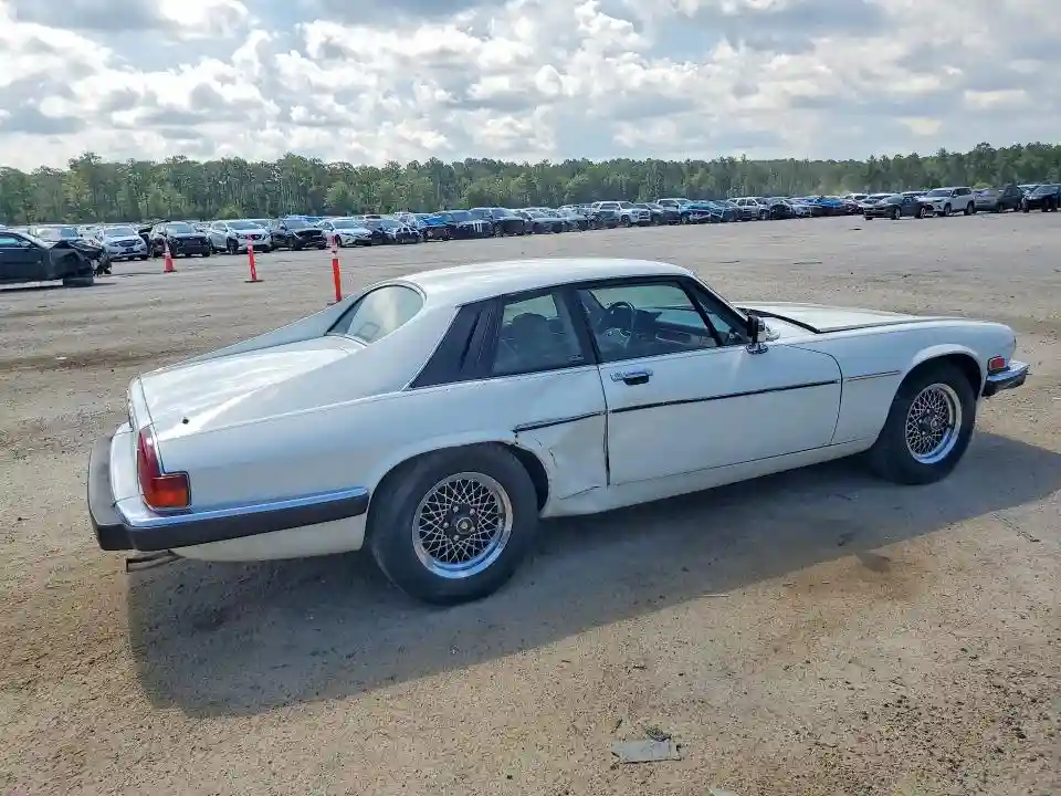 SAJNA5840KC156954 1989 JAGUAR XJS-2