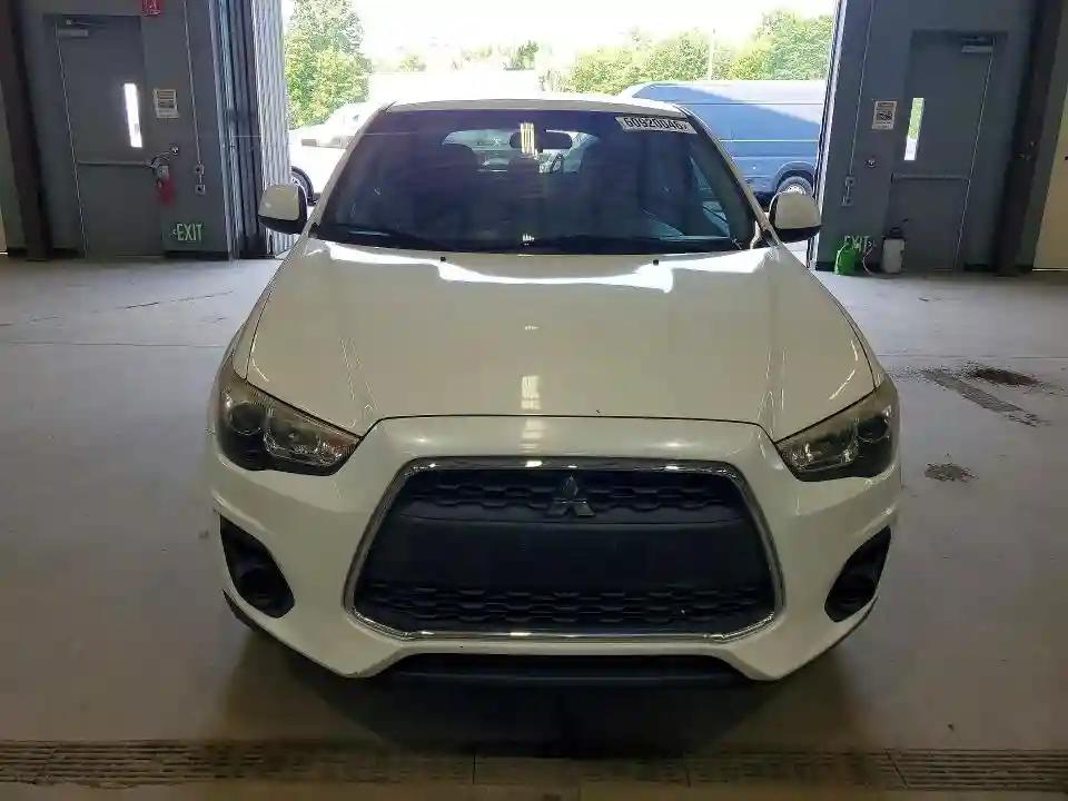 4A4AR3AWXFE038418 2015 MITSUBISHI OUTLANDER-4