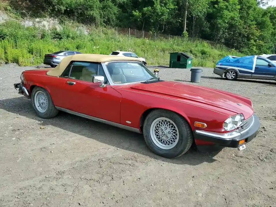 SAJNV5845JC146570 1988 JAGUAR XJS-3