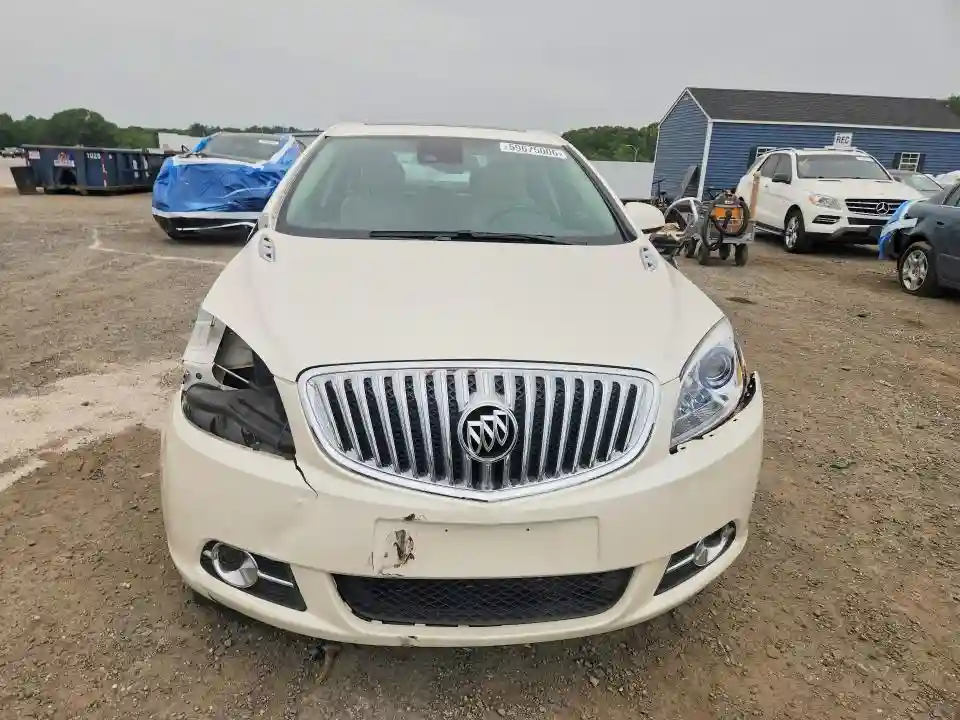 1G4PS5SK7F4173788 2015 BUICK VERANO-4