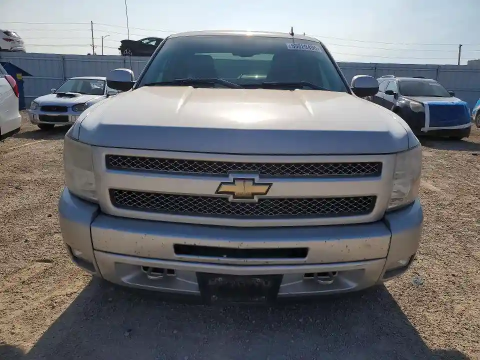 1GCSKTE33AZ281313 2010 CHEVROLET SILVERADO-4