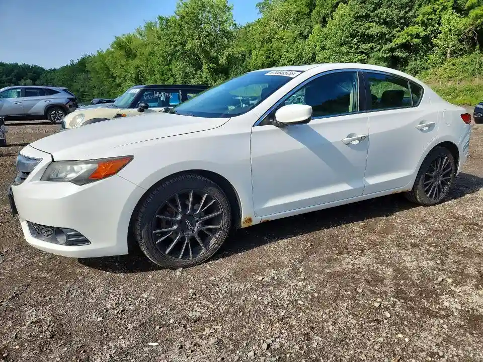 19VDE1F31EE004768 2014 ACURA ILX-0