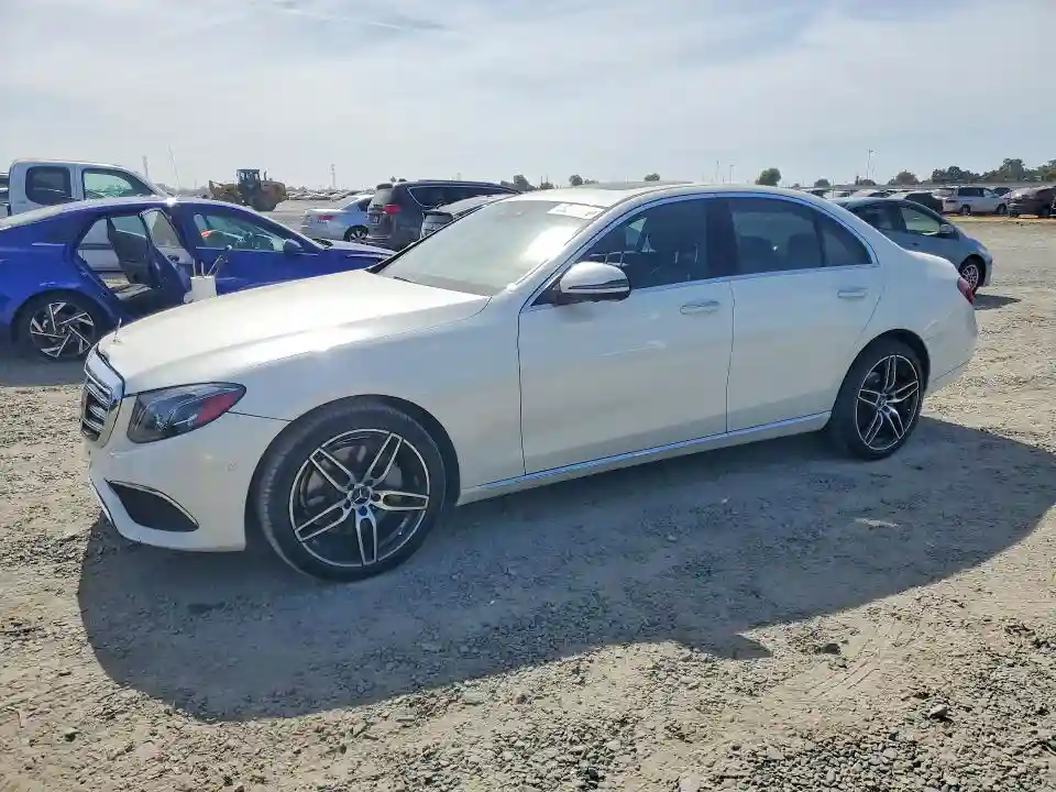 WDDZF4JB8HA280839 2017 MERCEDES-BENZ E-CLASS-0