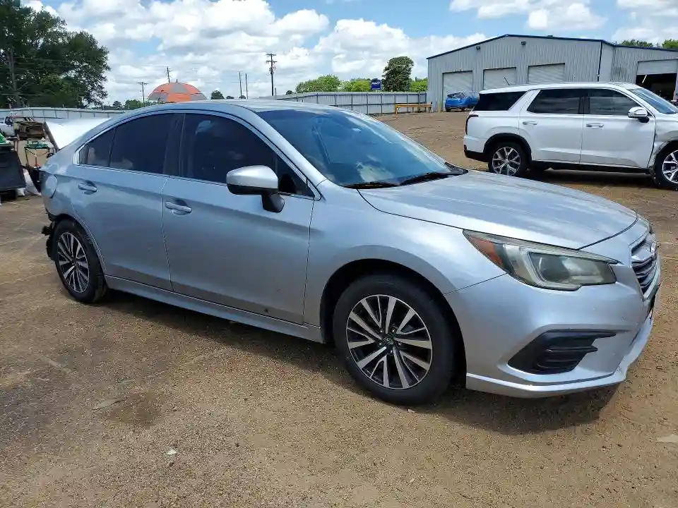 4S3BNAF63K3029165 2019 SUBARU LEGACY-3