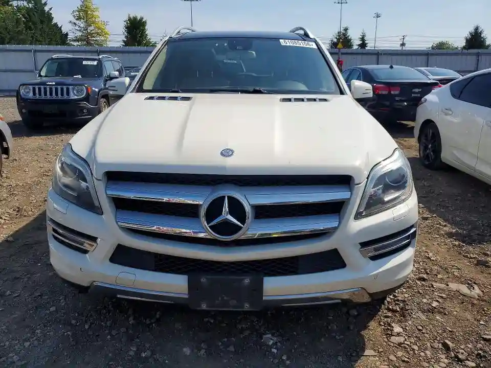 4JGDF7CE1DA241013 2013 MERCEDES-BENZ GL-CLASS-4