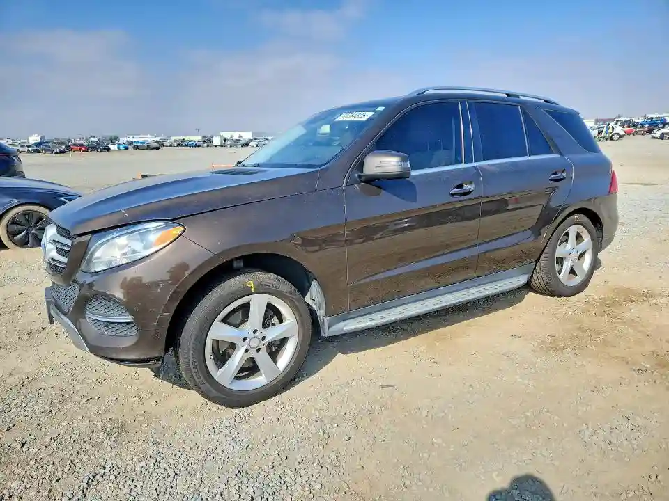 4JGDA5HB3GA807047 2016 MERCEDES-BENZ GLE-CLASS-0