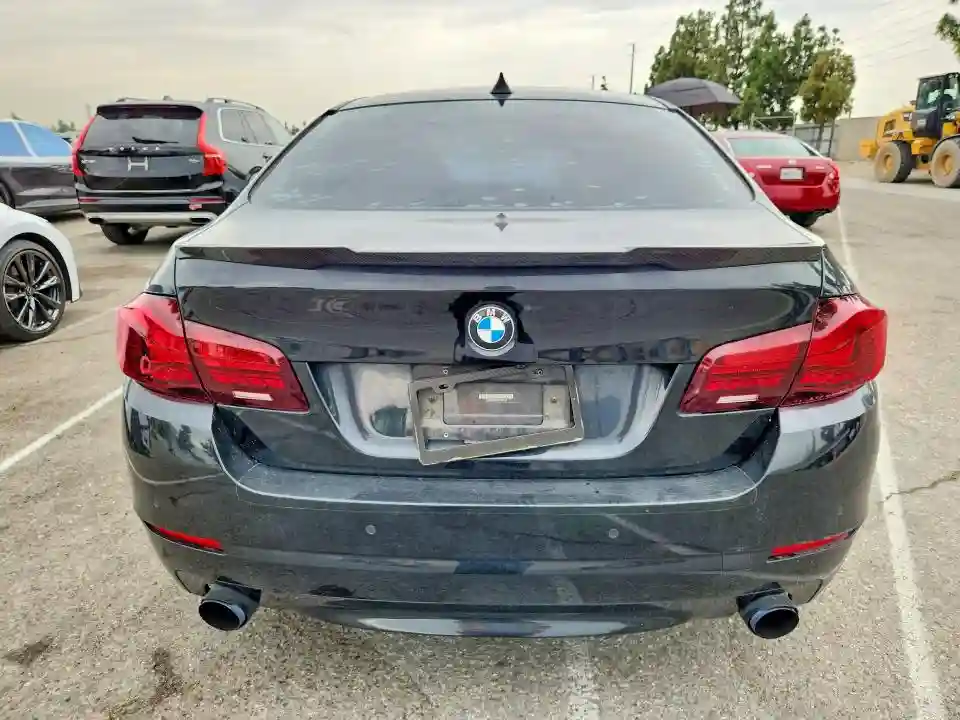 WBAFZ9C51CC751748 2012 BMW 5 SERIES-5