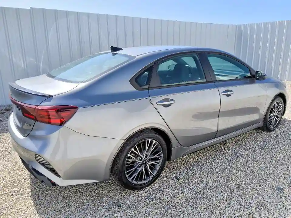 3KPF54AD2PE655914 2023 KIA FORTE-2