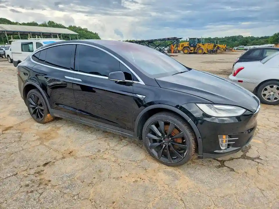 5YJXCAE28GF002368 2016 TESLA MODEL X-3