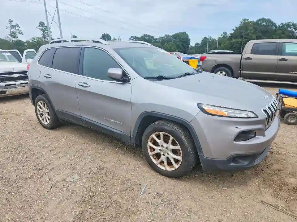 1C4PJLCB1GW376935 2016 JEEP CHEROKEE-3