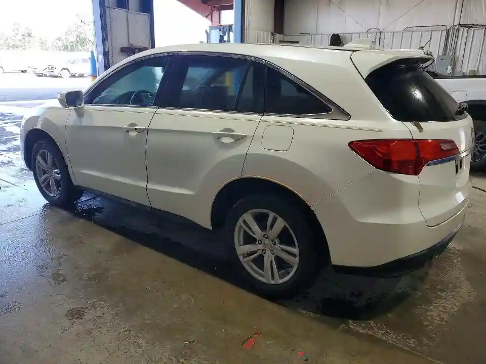 5J8TB3H33DL005383 2013 ACURA RDX-1
