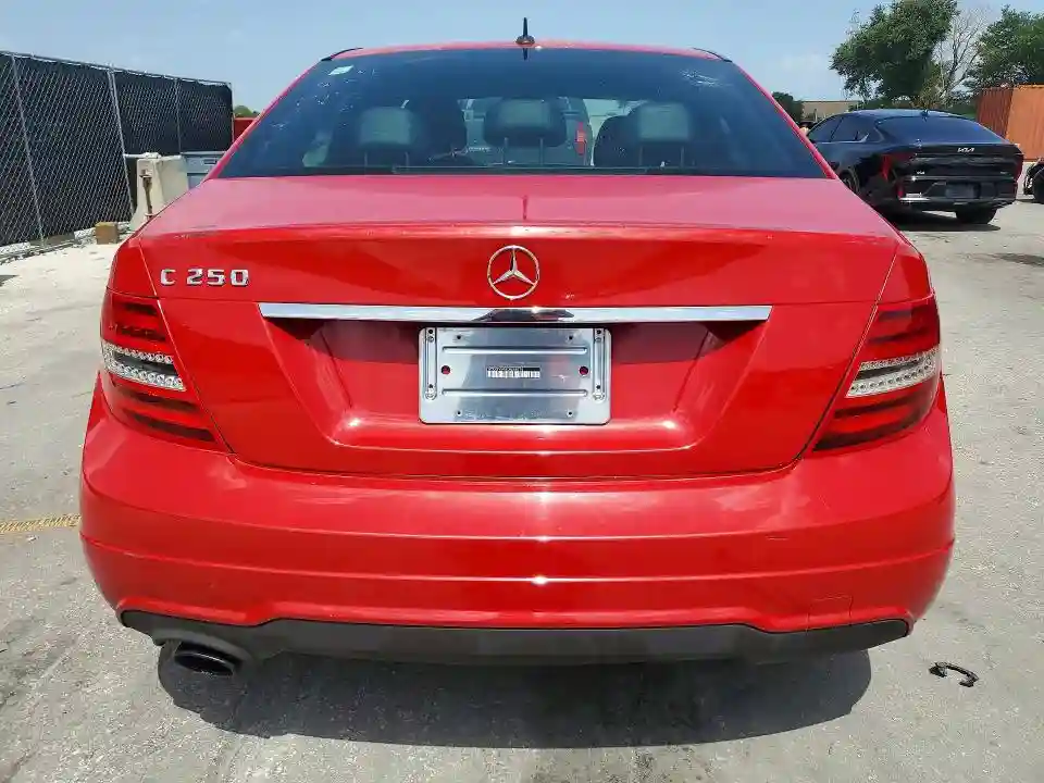 WDDGF4HB5DR288776 2013 MERCEDES-BENZ C-CLASS-5