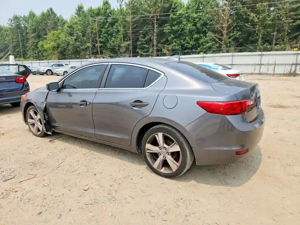 19VDE1F72DE005249 2013 ACURA ILX-1