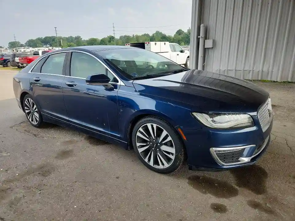 3LN6L5F96HR639463 2017 LINCOLN MKZ-3