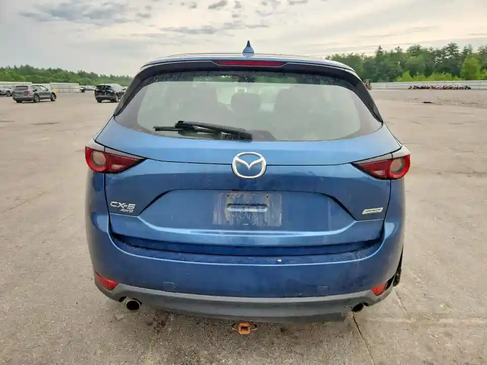 JM3KFBBL8H0117564 2017 MAZDA CX-5-5