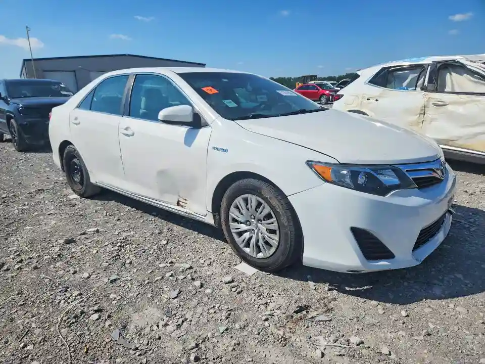 4T1BD1FK8DU083005 2013 TOYOTA CAMRY SOLA-3