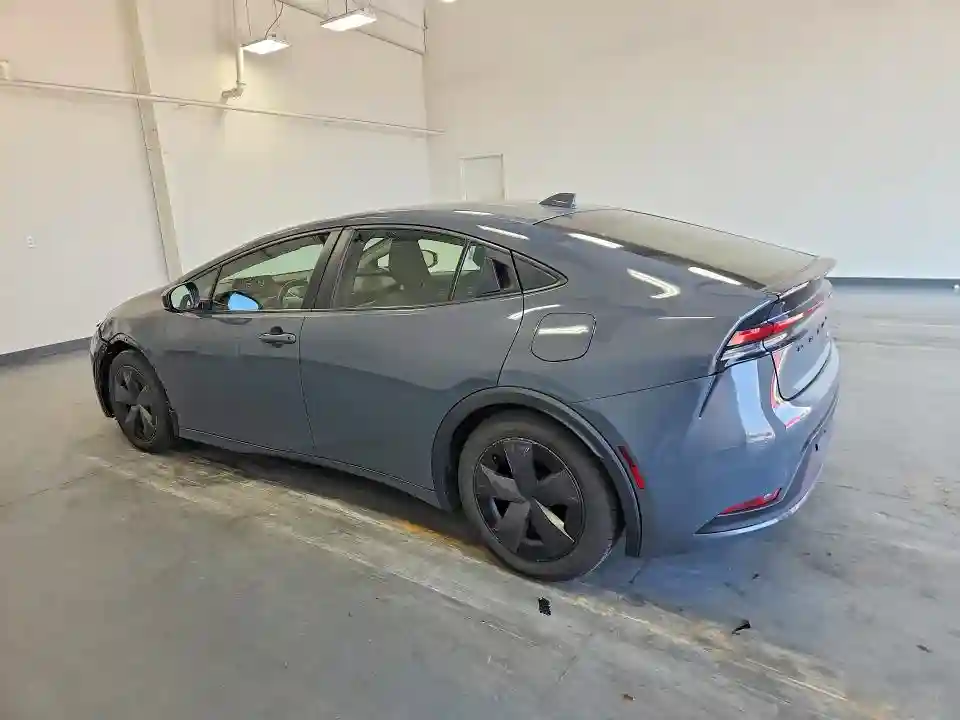 JTDACAAU6P3005036 2023 TOYOTA PRIUS-1